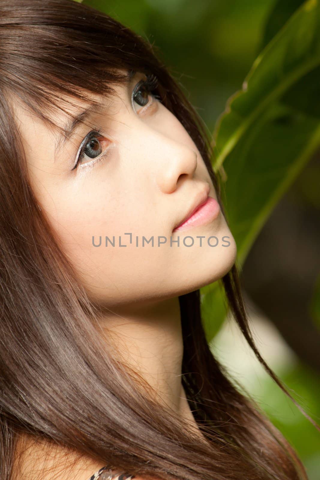 Potrait of beautiful healthy asian girl