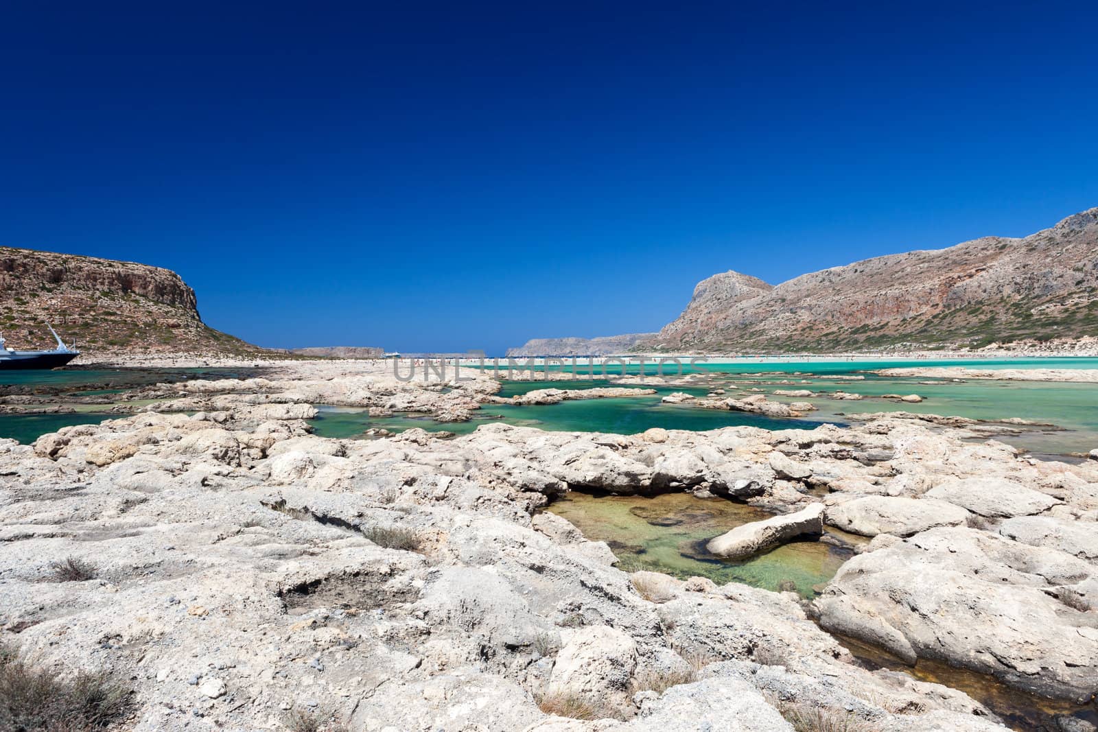 The place is called Bay Beach. Bay this remarkable because it is a place of merge of three seas - the Cretan and Mediterranean, and Ionian.