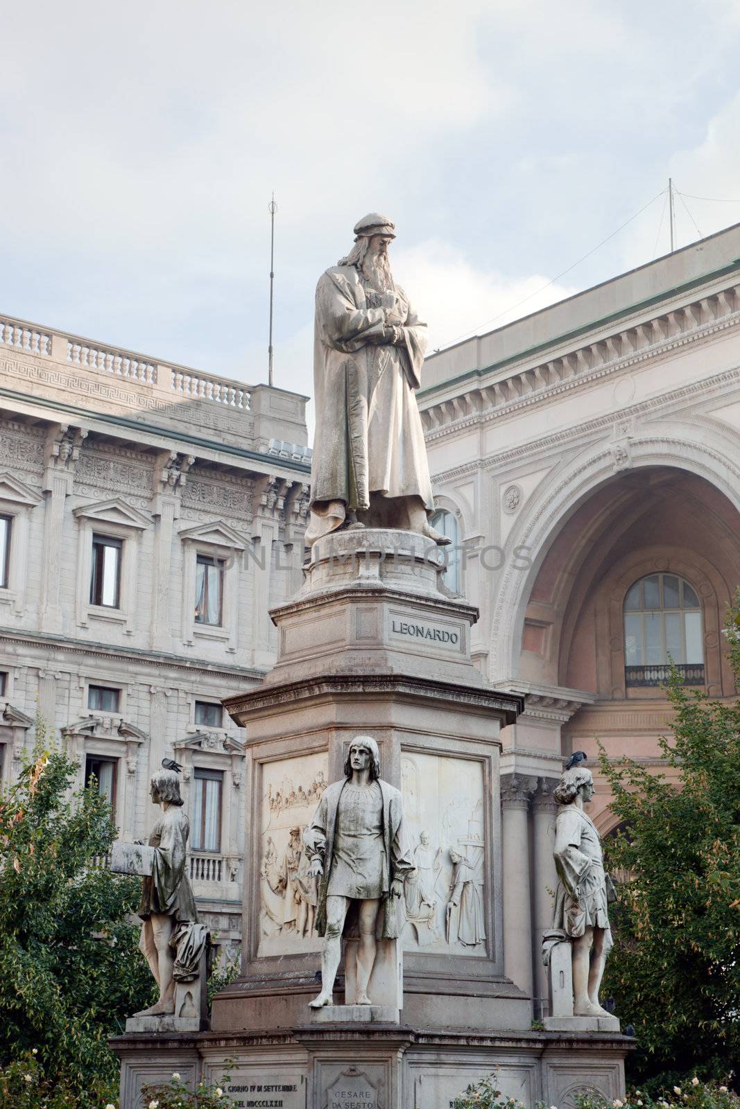Statue of Leonardo Da Vinci in Milan. Lombardy, Italy
