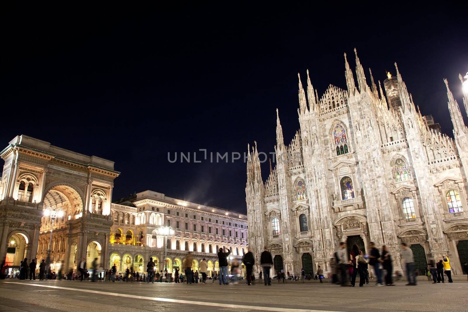 Milan Cathedral, Duomo and Vittorio Emanuele II Gallery at Piazza del Duomo. Lombardy, Italy.