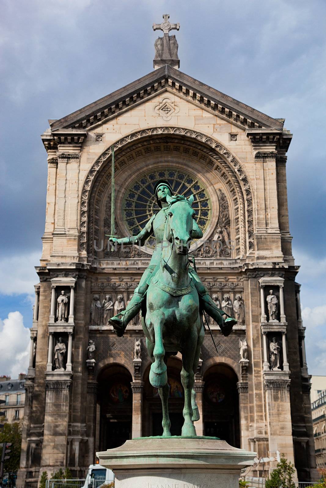 Jeanne d'Arc statue, Paris France by photocreo