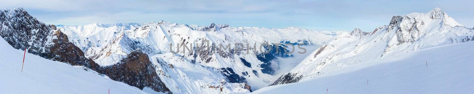 Skiing resort in Austria by maxoliki