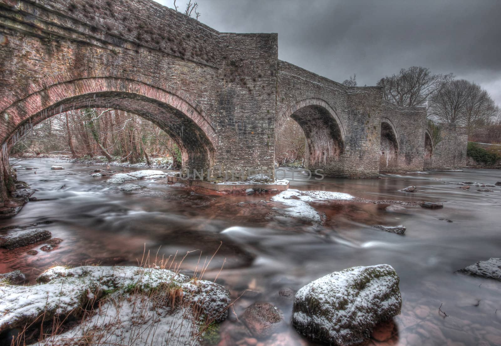 Snowey bridge in the Breacon Beacons by olliemt