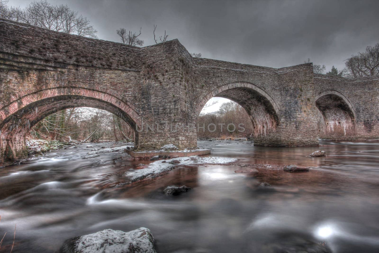 Snowey bridge in the Breacon Beacons by olliemt