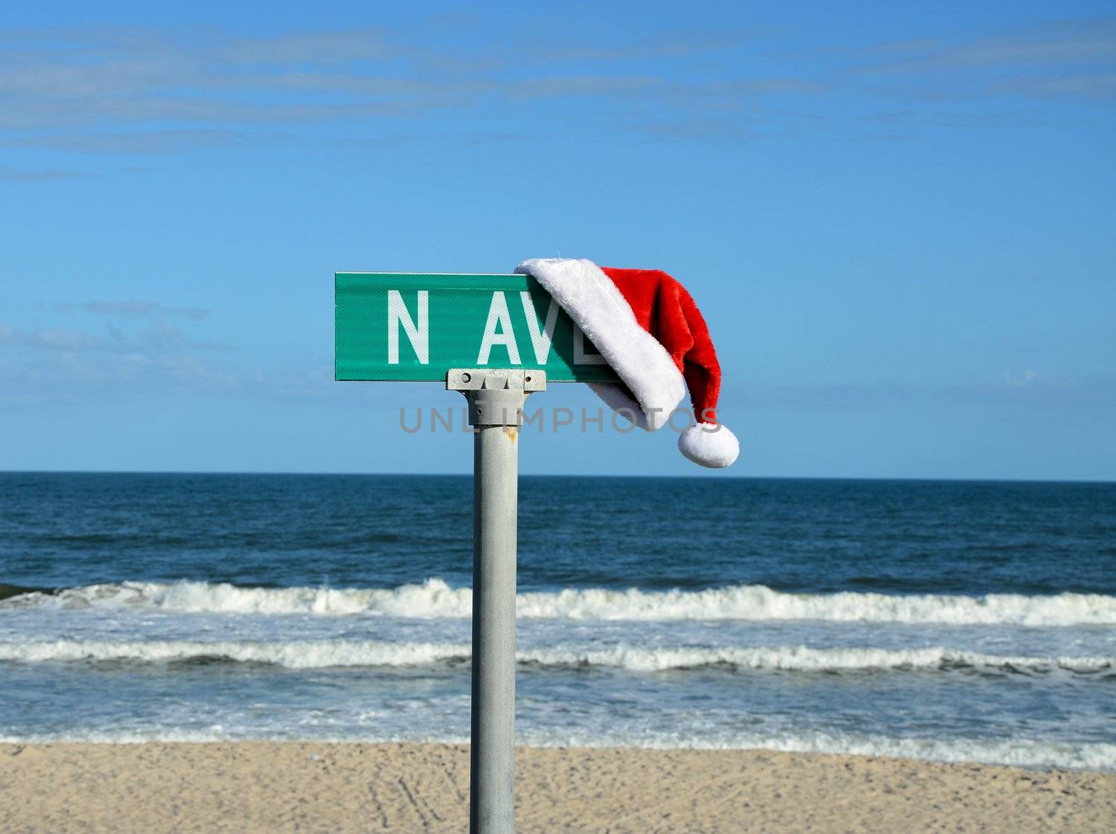 North avenue at christmas time located at the beach