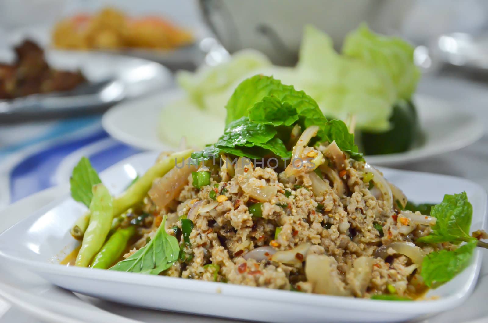 spicy minced pork served with vegetable