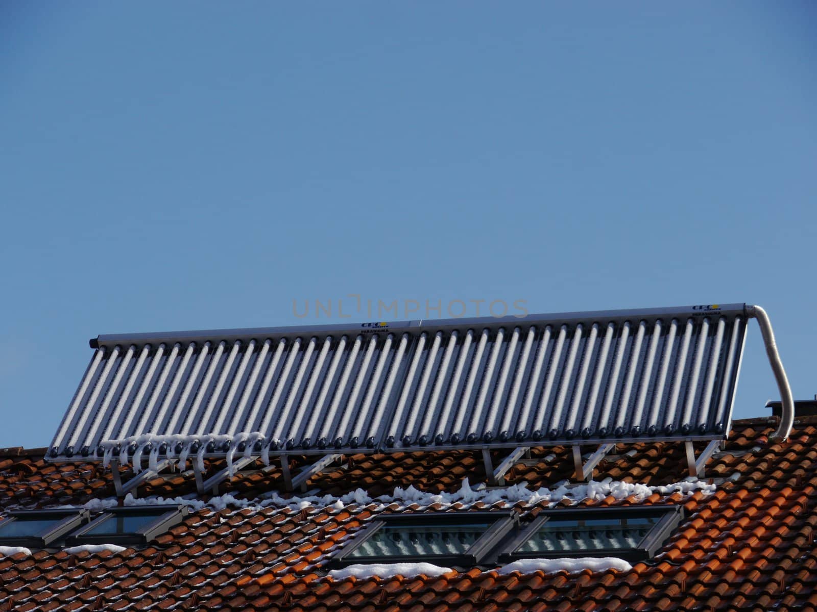 solar heat roof winter by yucas