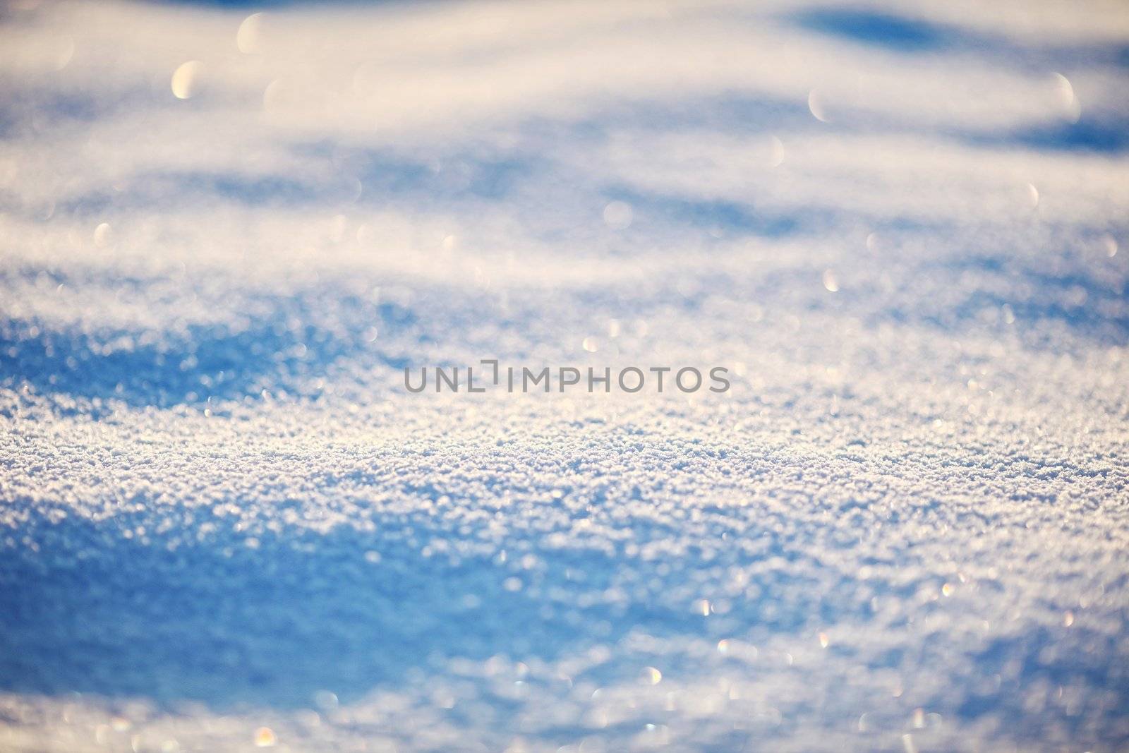 snow surface close-up by yucas