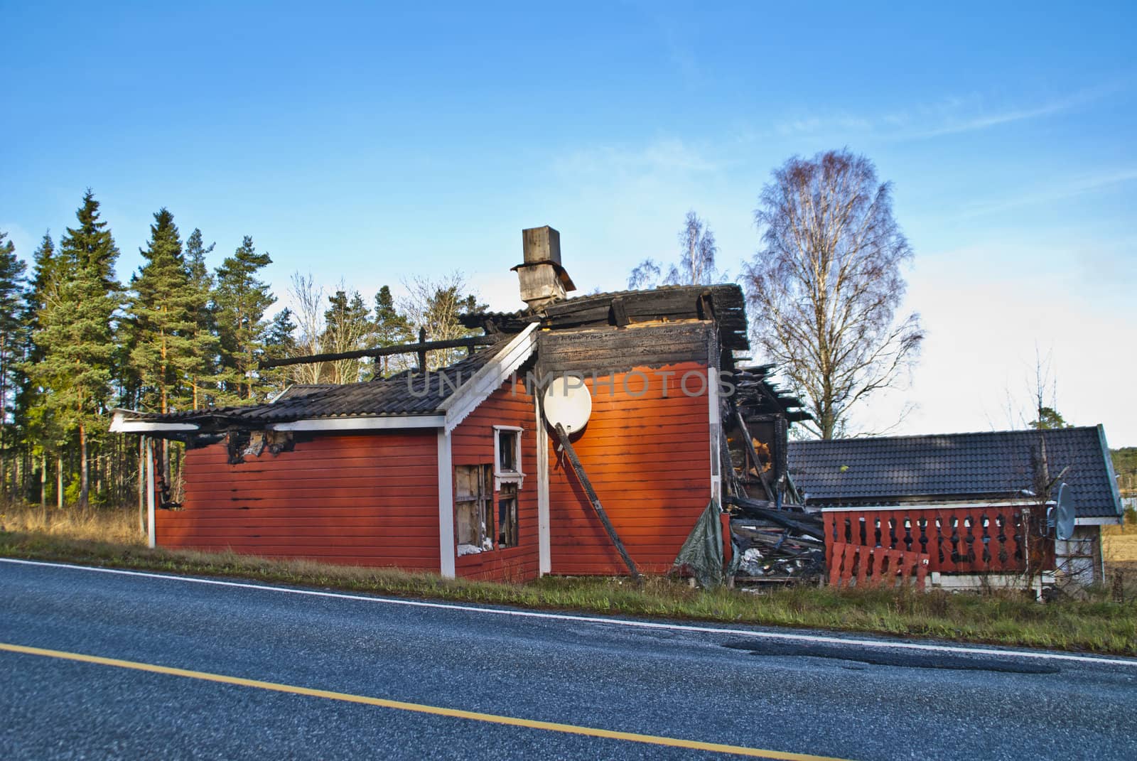 Burnt out house next to Kornsjø road.
