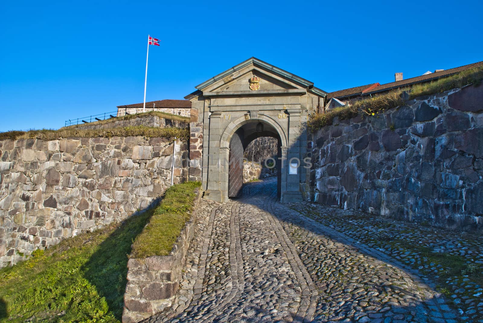 gate to the main entrance is in connection to the the fortress outer walls and is the first gate you meet when you come from the city