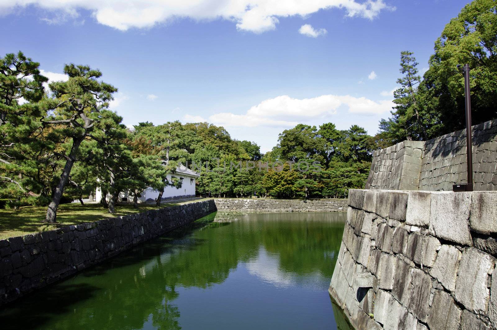 Japanese garden  by siraanamwong