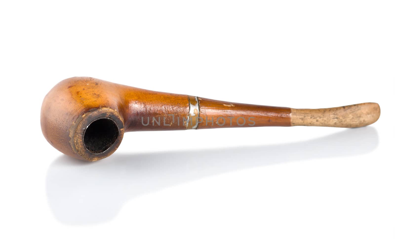 Brown smoking pipe by Givaga