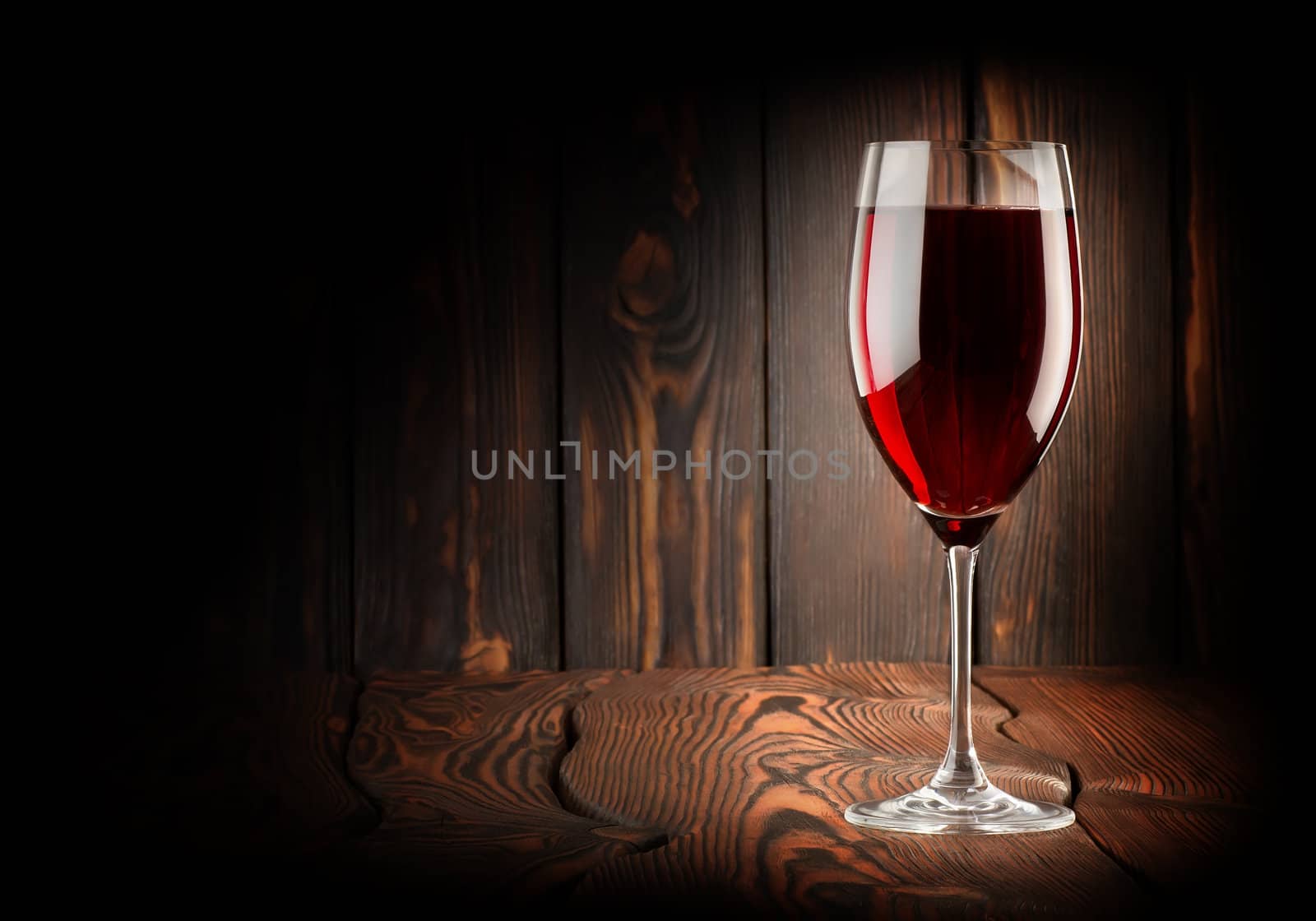 Wineglass of red win by Givaga
