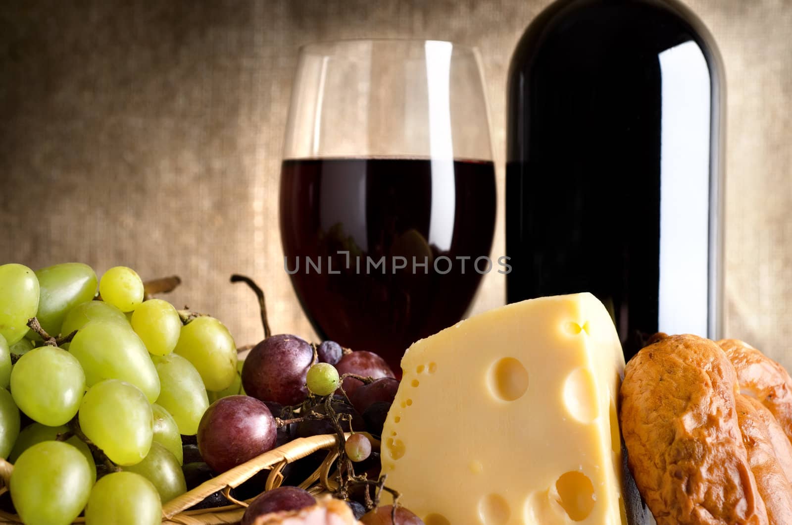Food and wine by Givaga