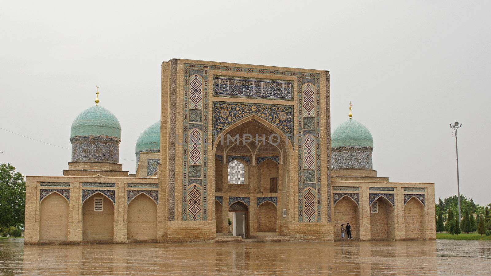 Madrassa Baroqxon, Tashkent, Uzbekistan by alfotokunst