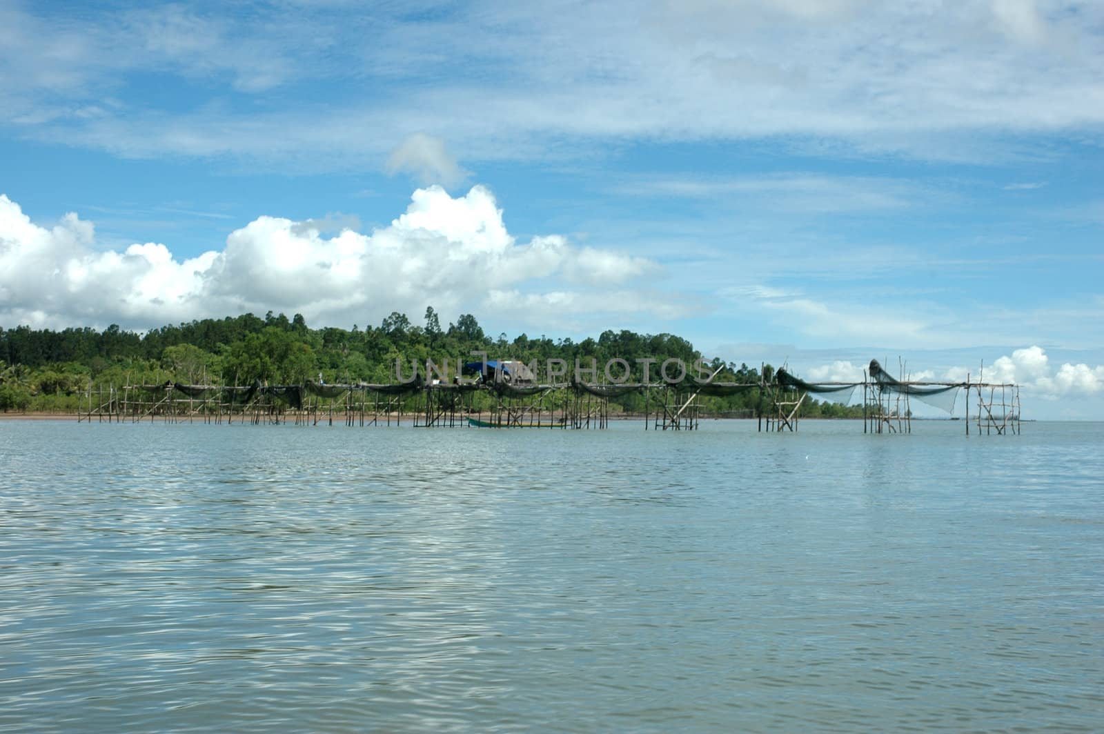trap fishermen at Ttarakan, Indonesia