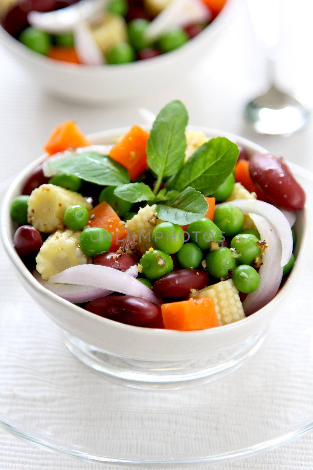 Beans & peas salad by vanillaechoes