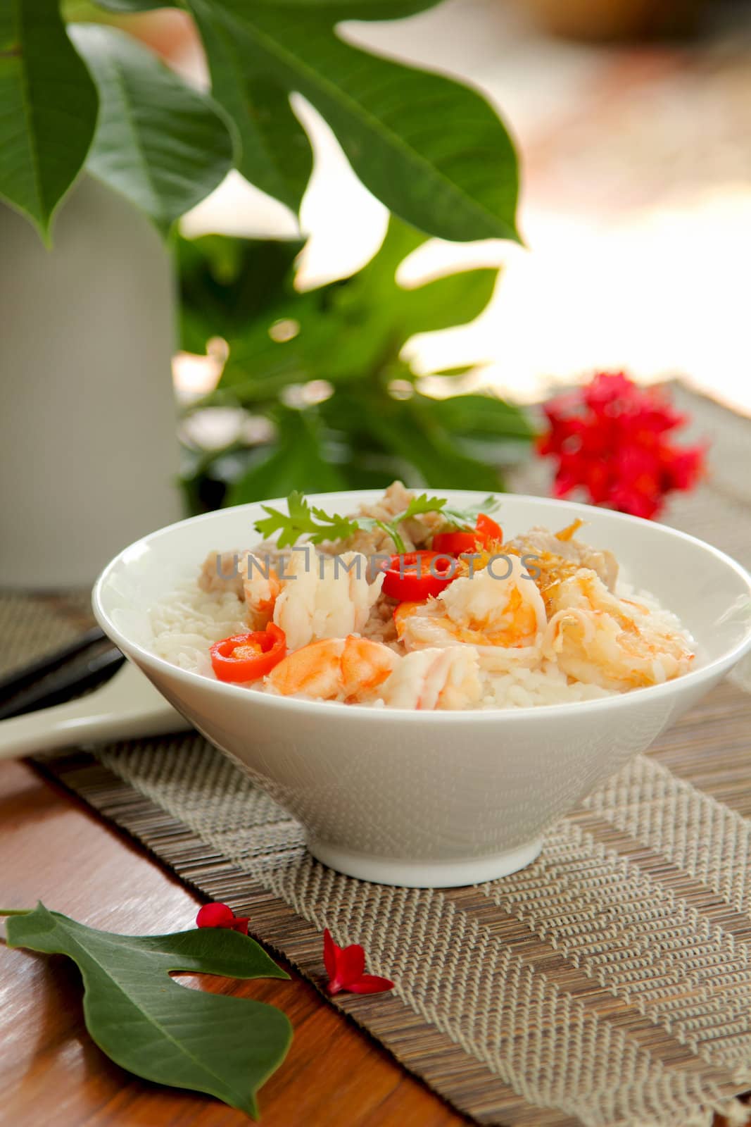 Rice soup with prawn and mince pork by vanillaechoes