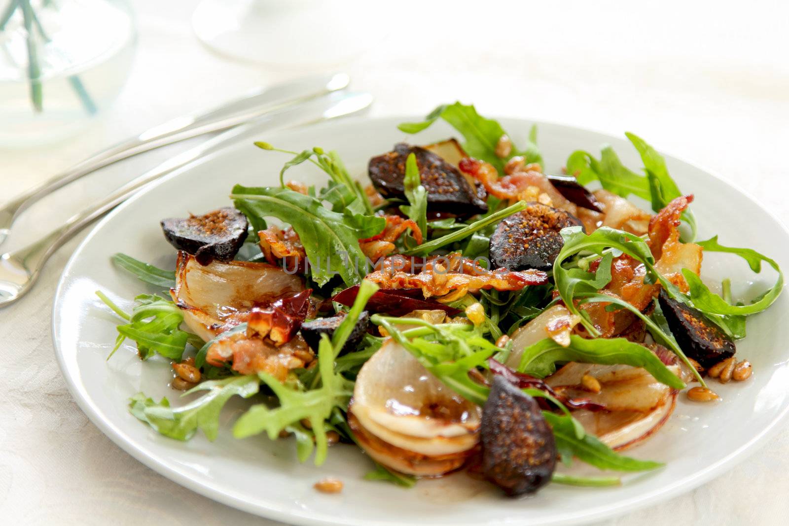 Rocket with bacon and fig salad by vanillaechoes