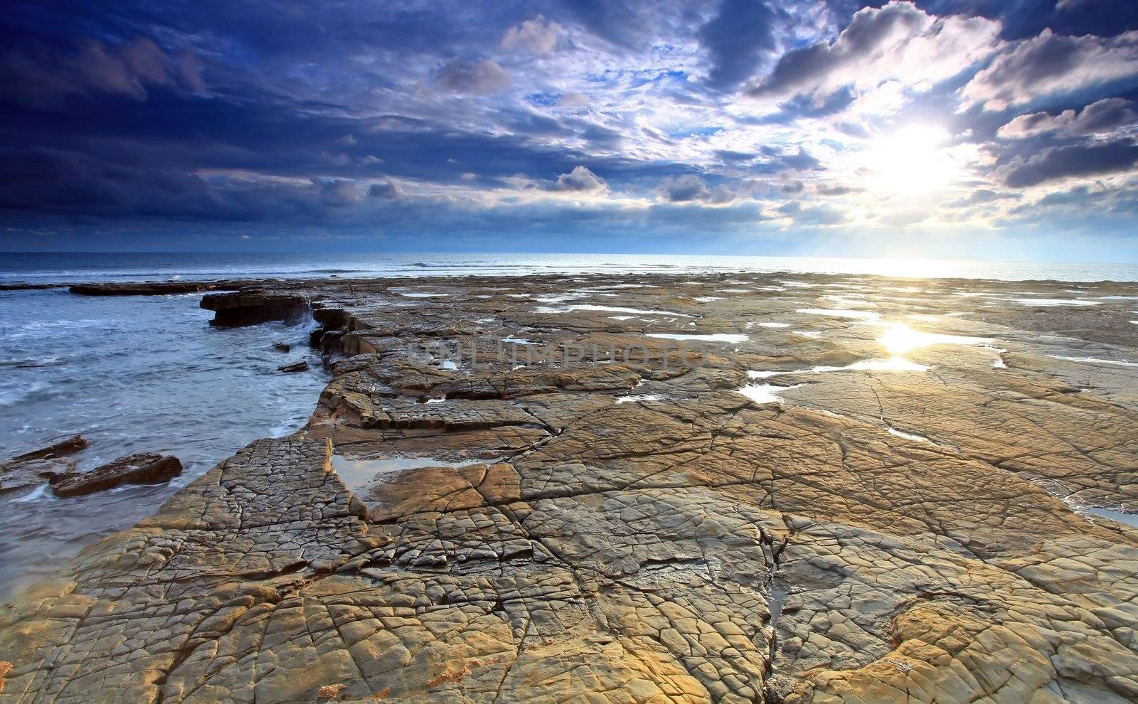 Sunlight at Kimmeridge Bay on the southern british coast line in Dorset