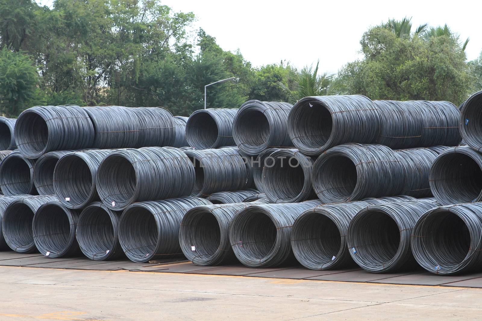 Rolls of steel sheet by rufous