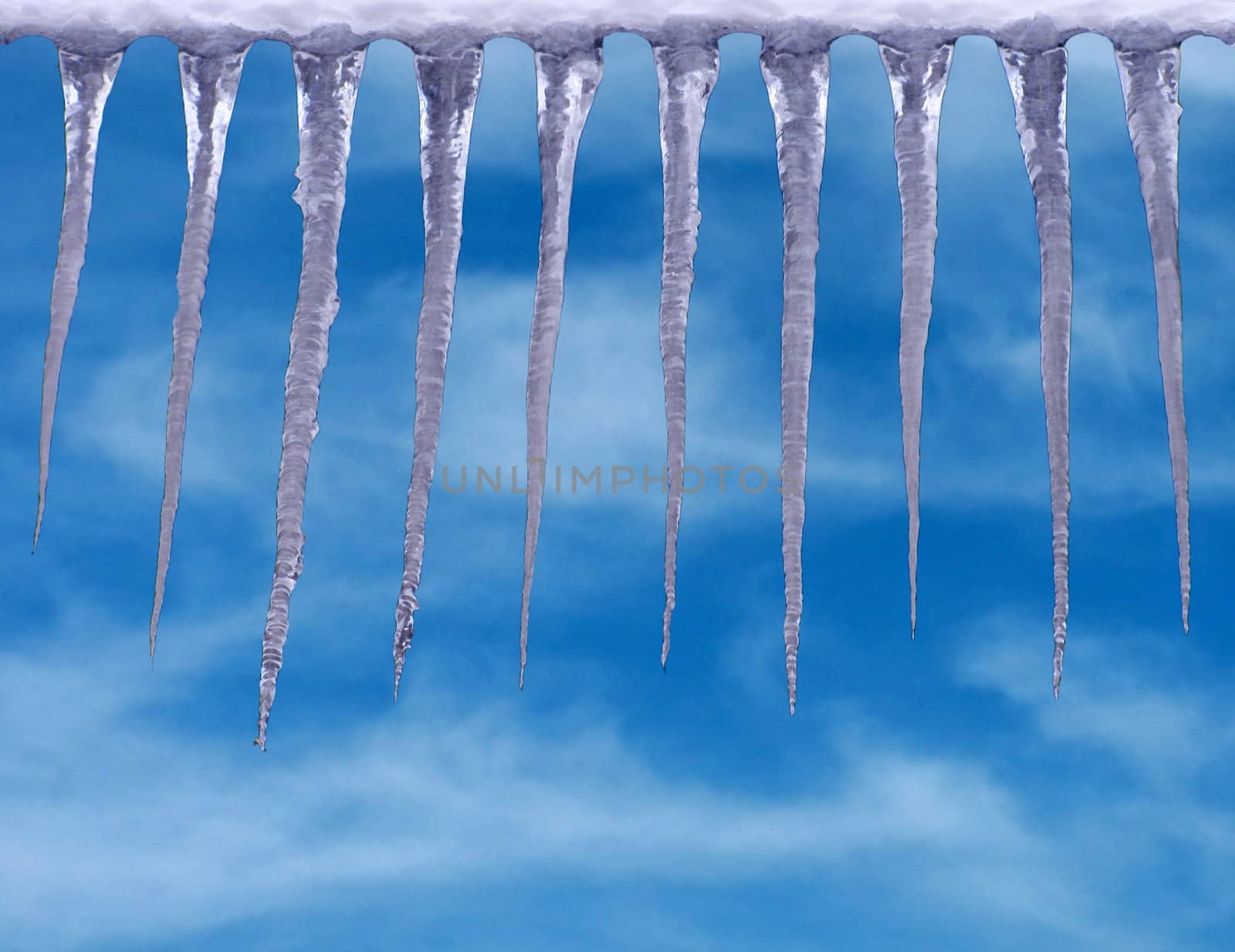 icicles by romantiche