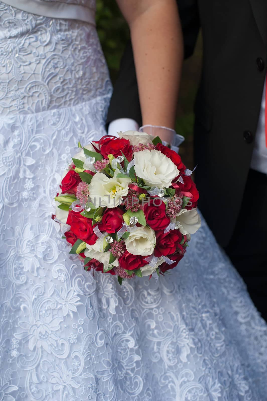 wedding bouquet of red and white flowers