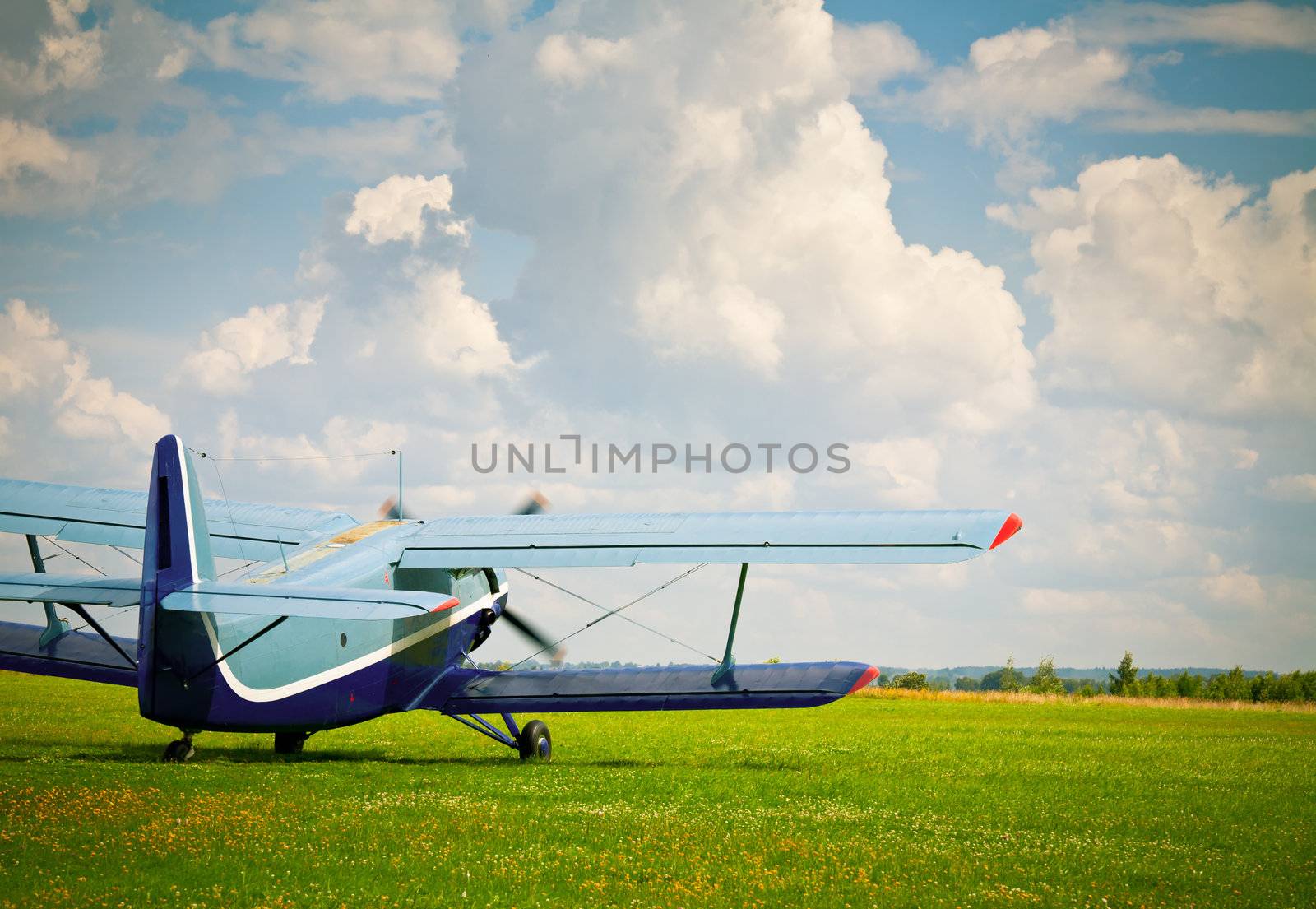 Sport airplane by naumoid
