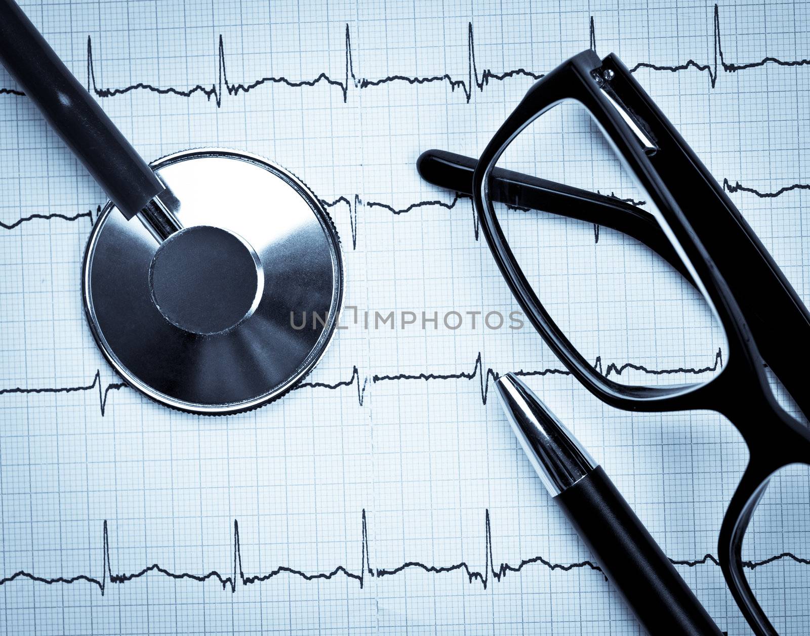 Stethoscope on EKG by naumoid