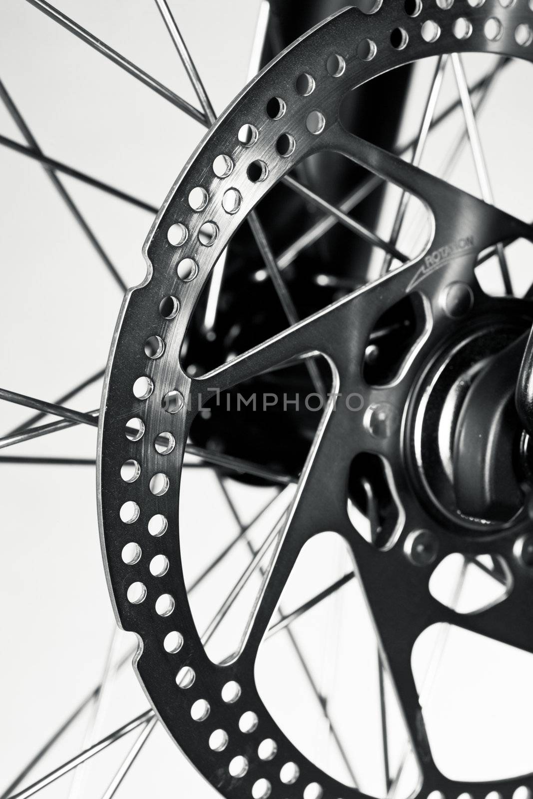 Bicycle disk brake by naumoid