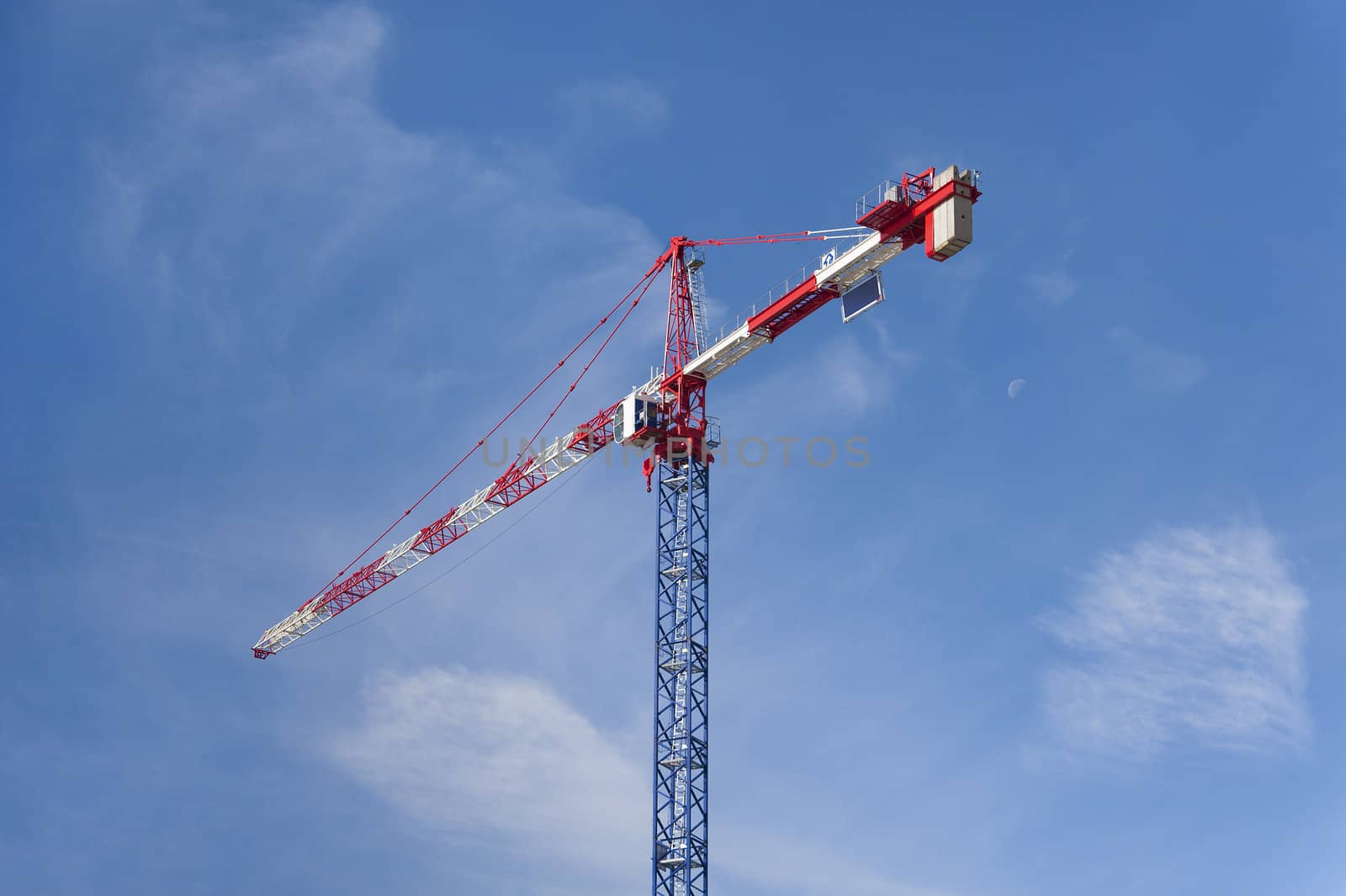 Construction crane by f/2sumicron