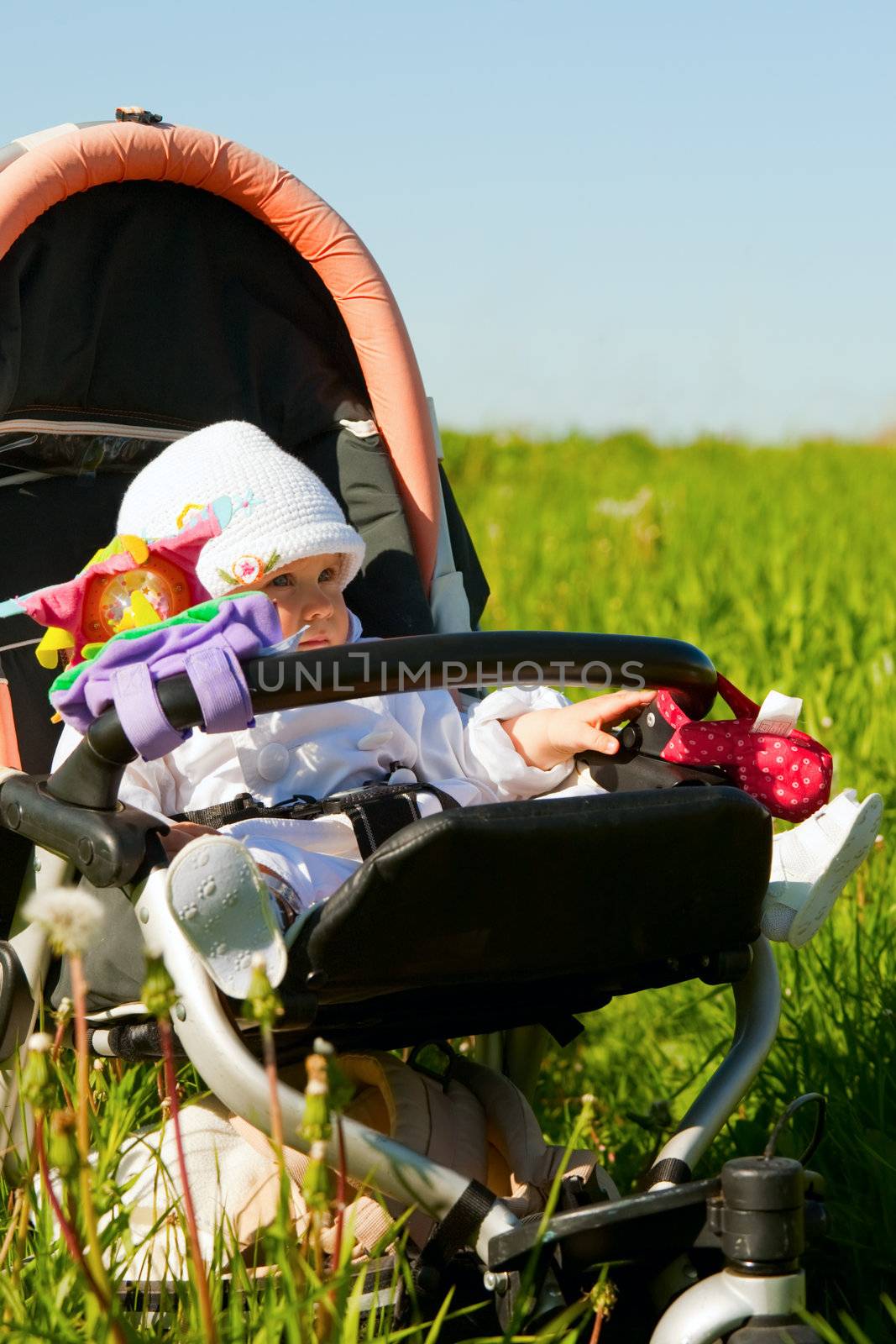 Infant in Stroller by naumoid