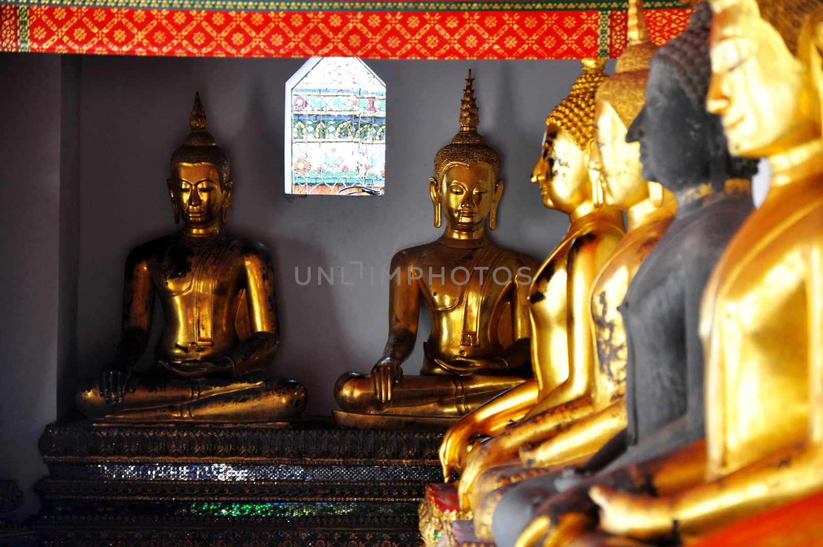 Buddha statue at Poe temple, Thailand