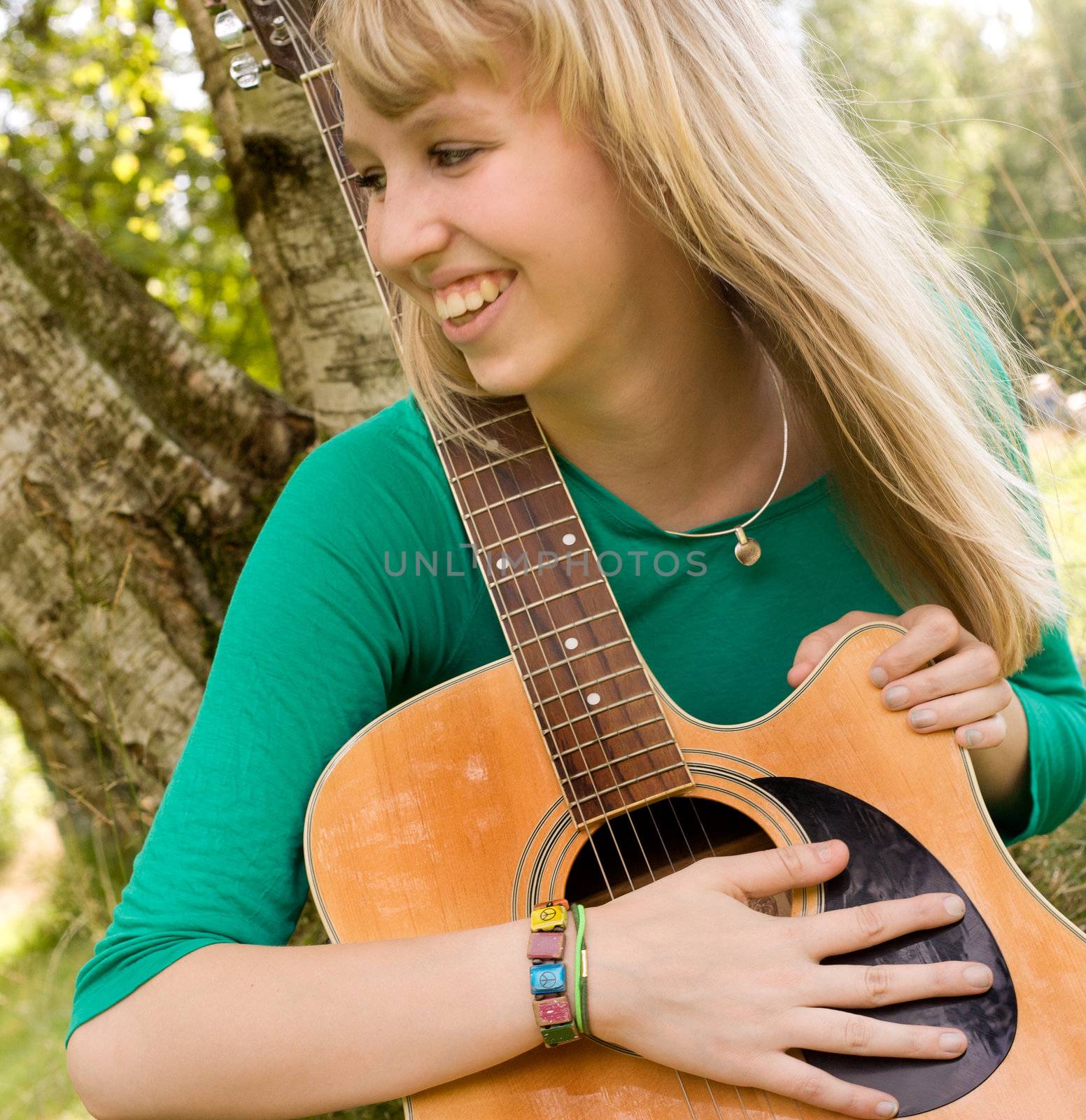 She and her guitar by DNFStyle