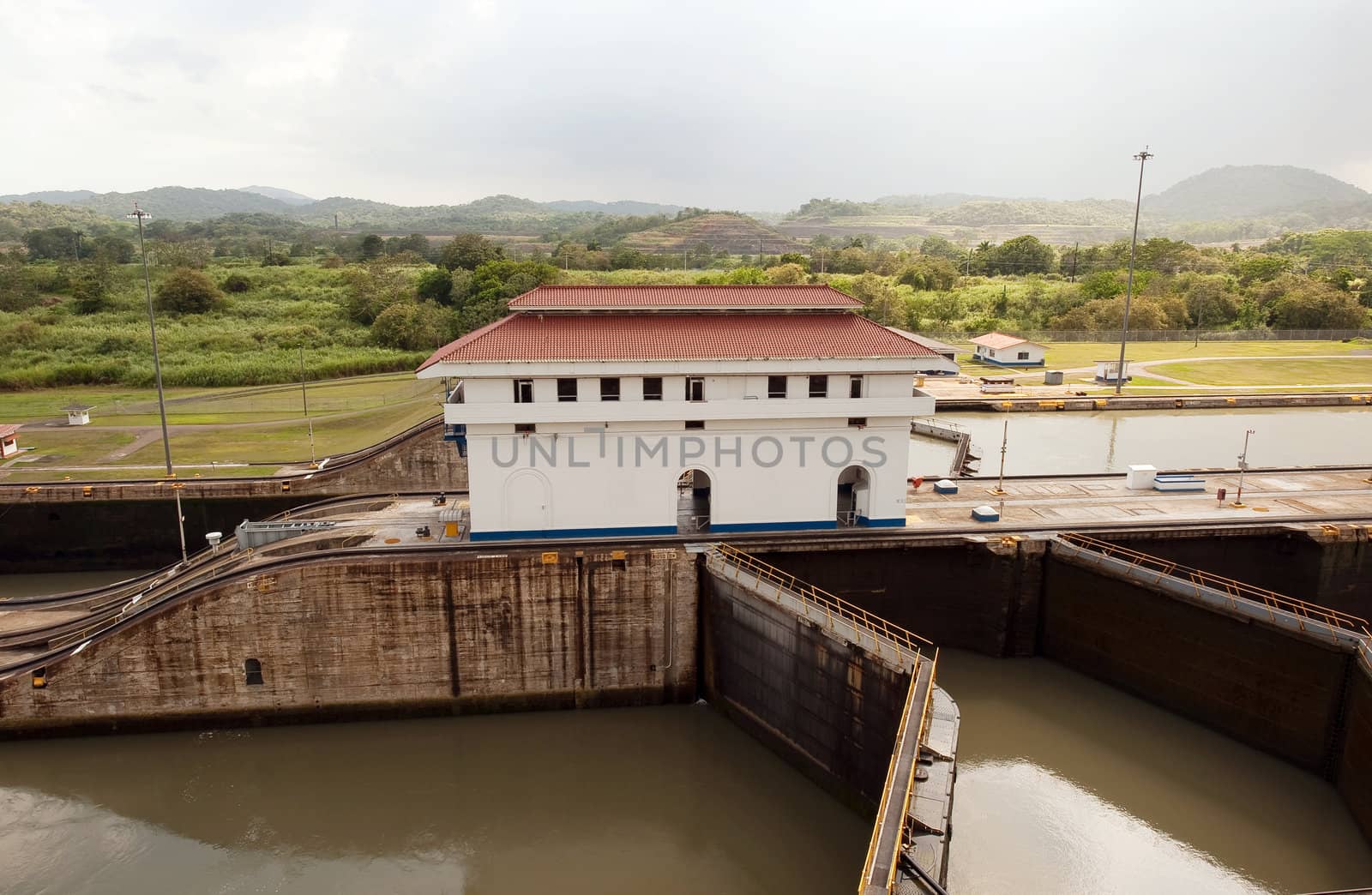 Miraflores locks by Marcus