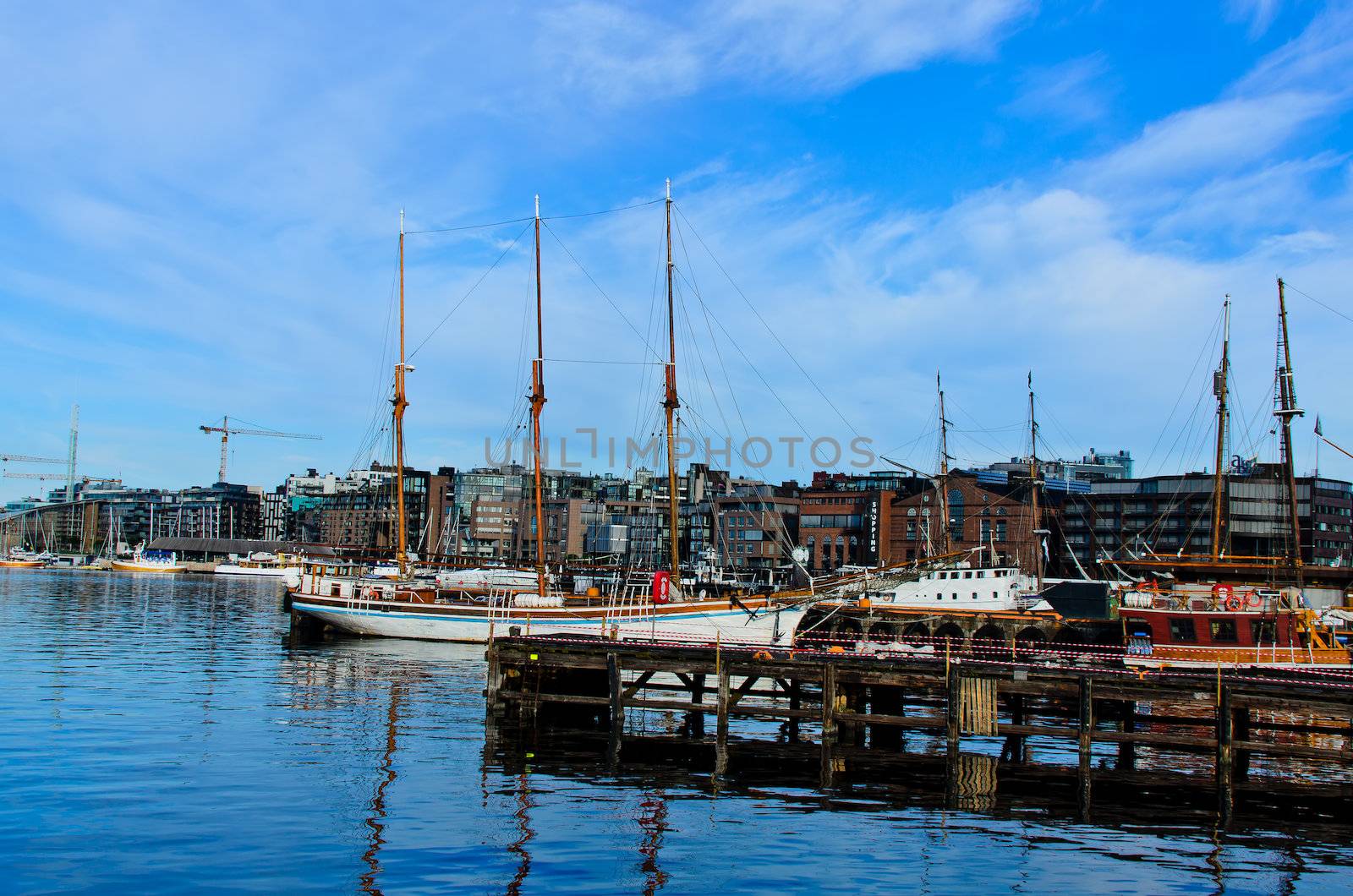 oslo harbor by Nanisimova