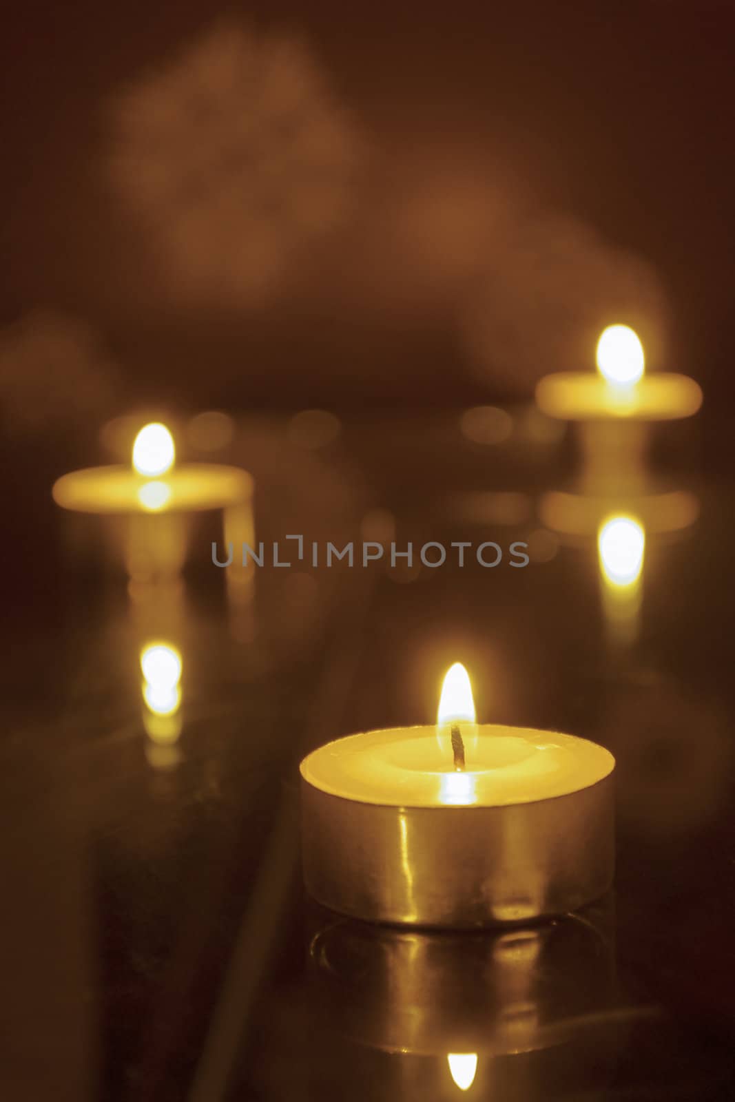 three candles by yuriz