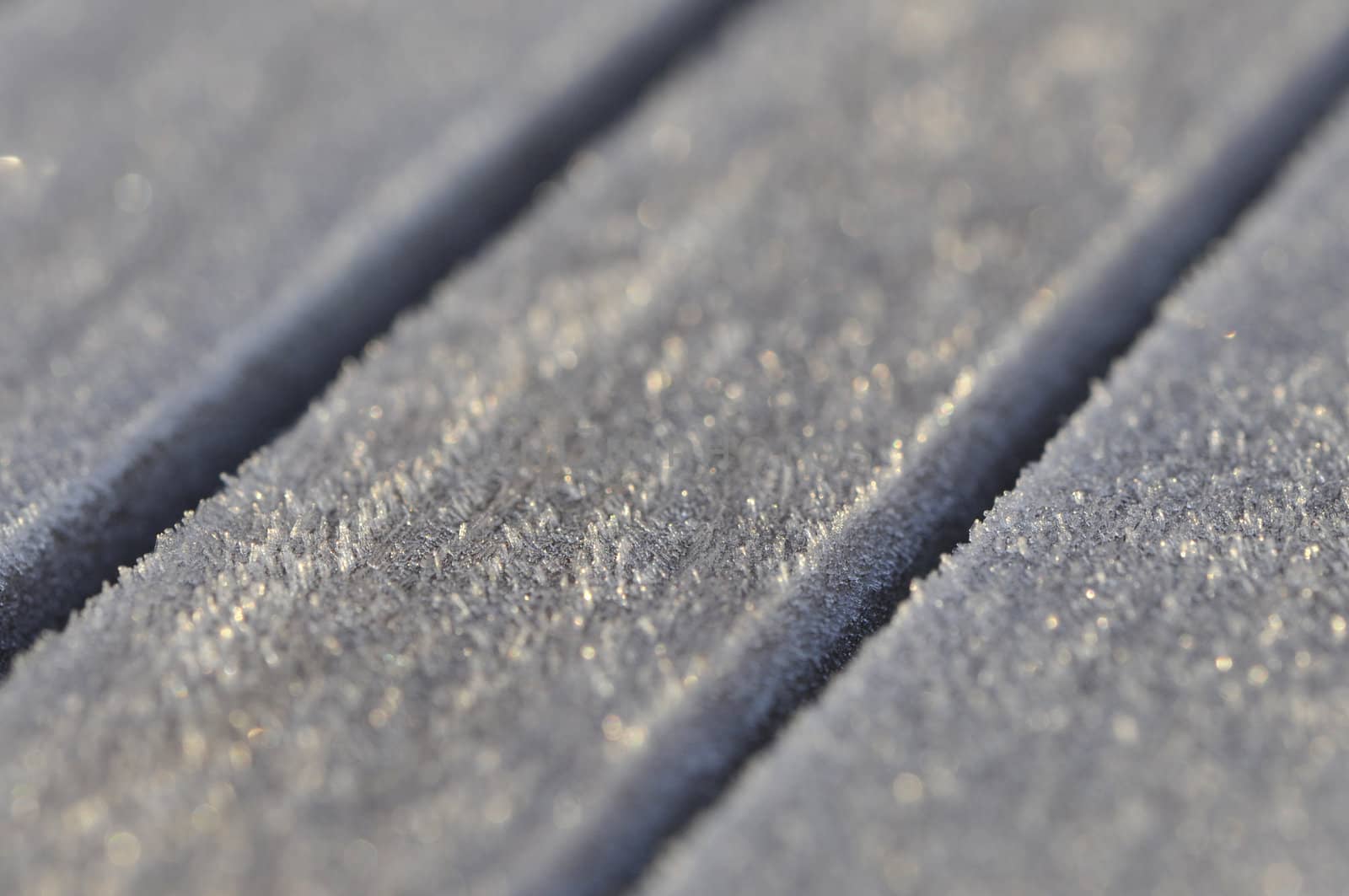 Frost on little wood planks by shkyo30