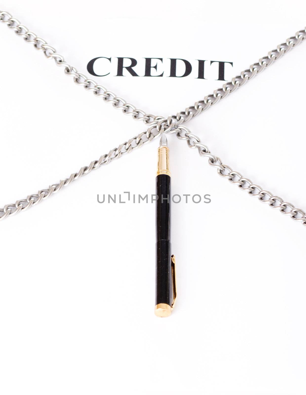 Contract entwined chain and pen