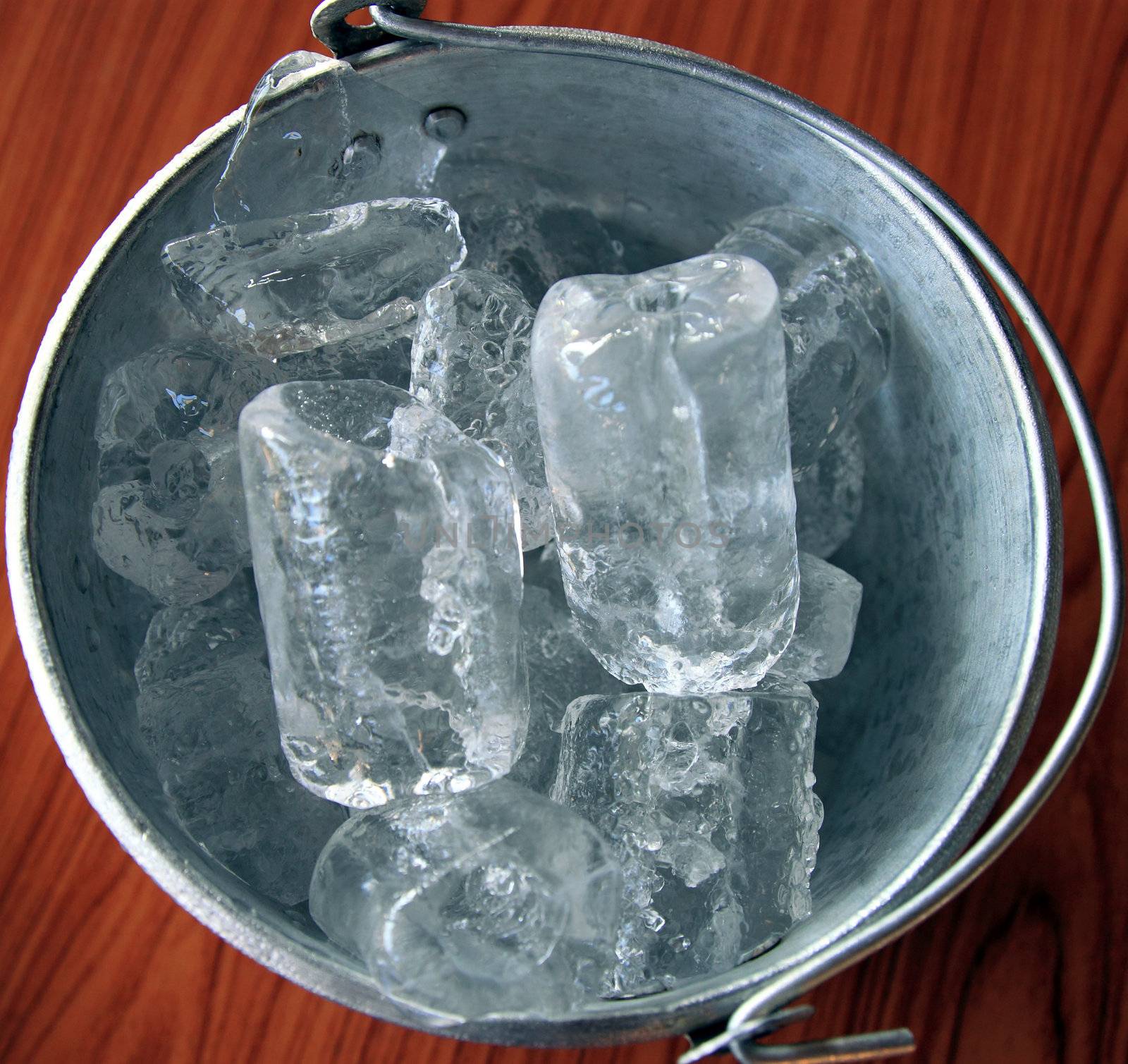 ice bucket closeup