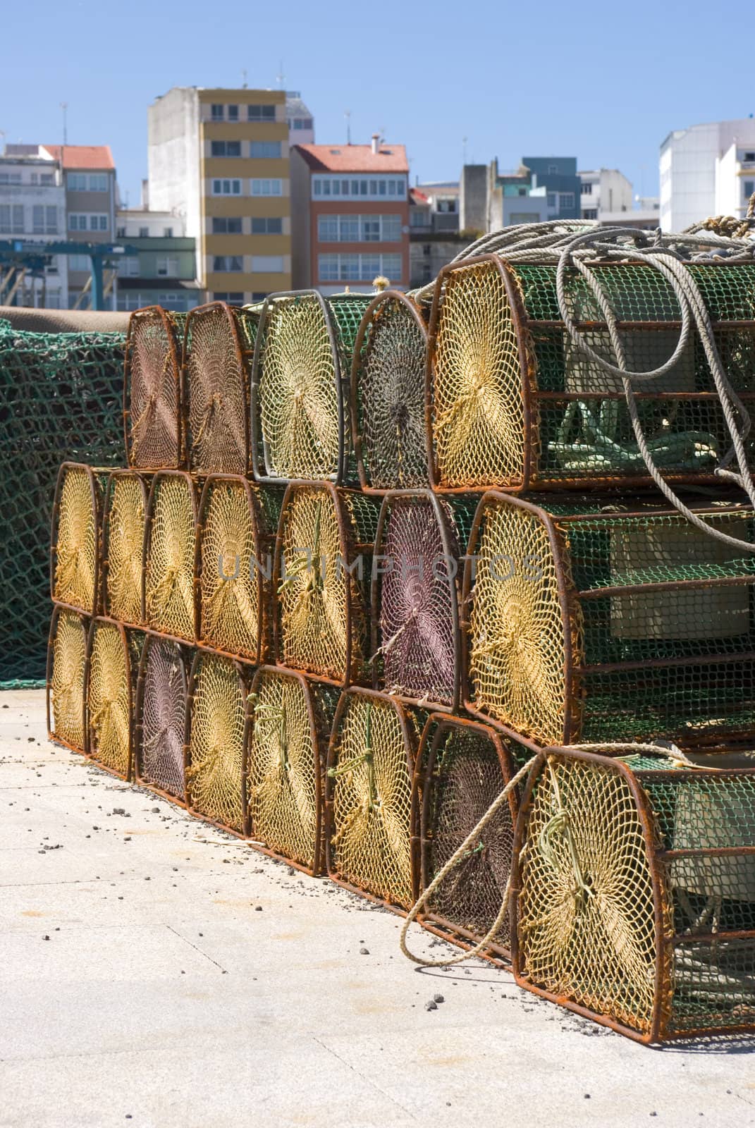 Naos fishing in the port of Malpica, Galicia, Spain