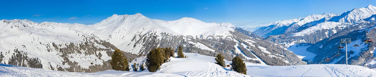 Winter landscape - Panorama of the ski resort Zell am Ziller, Tirol, Austria