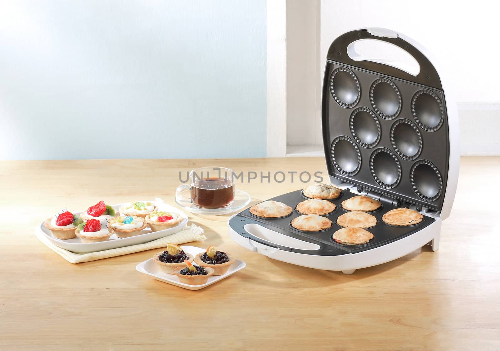 tart or cupcake making machine tool in the kitchen 