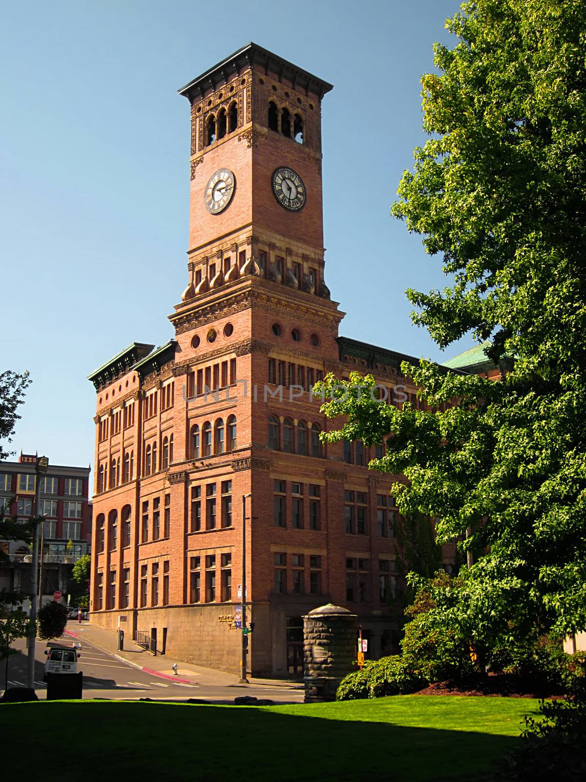 A photograph of a government building detailing its unique architectural design.