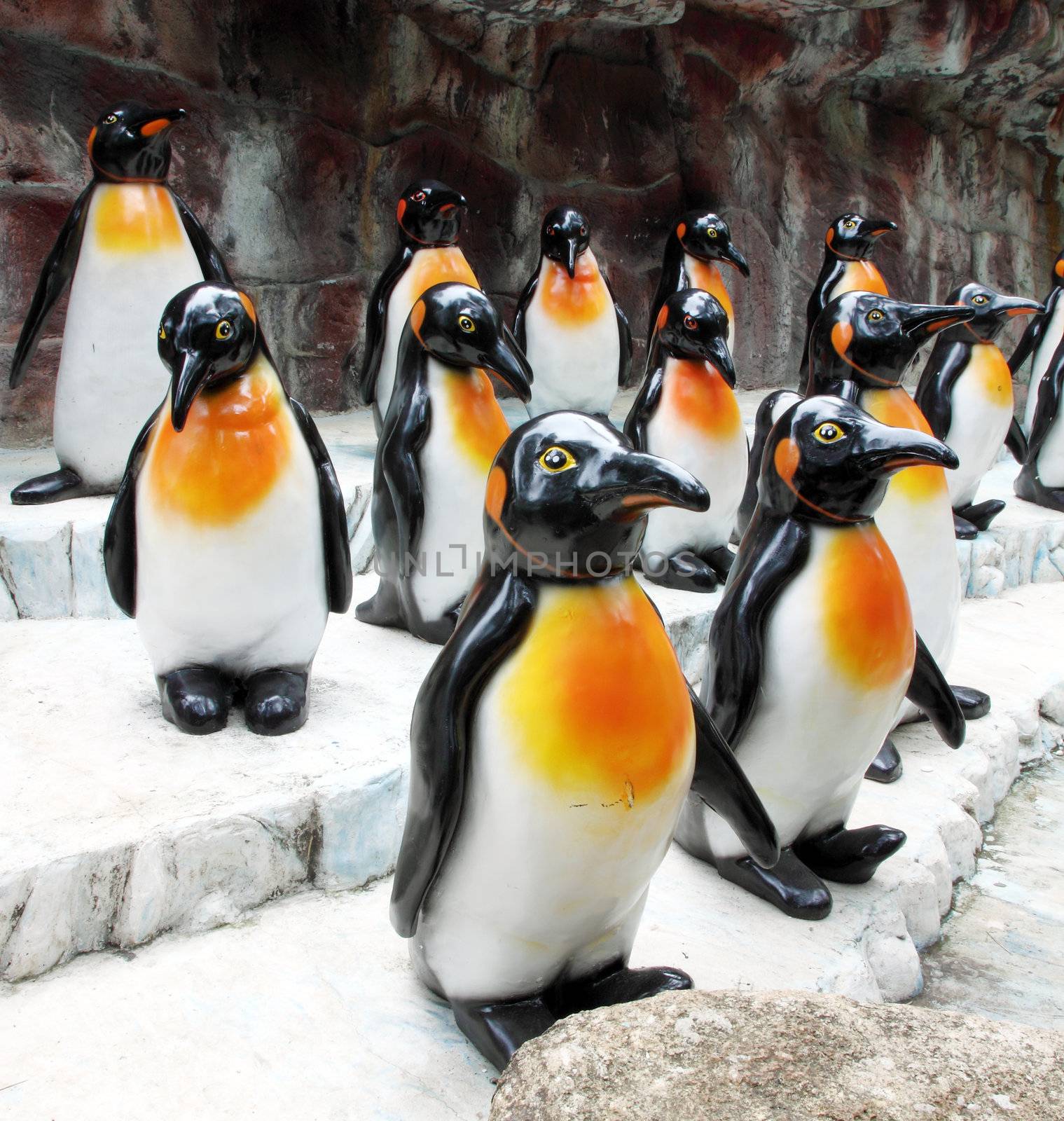 penguin statues