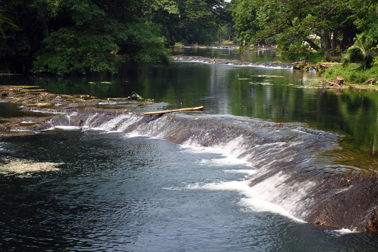 Jed-Sao-Noi (Little Seven-girl) Waterfall - THAILAND by geargodz