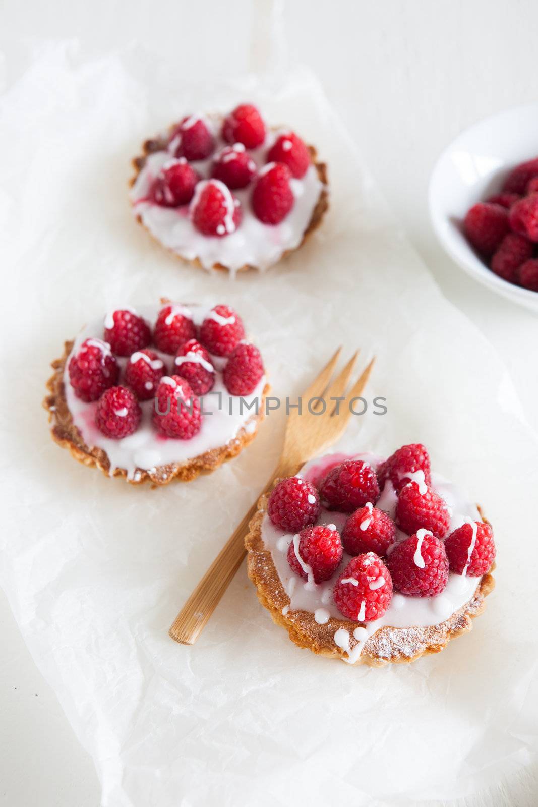 raspberry frangipane by Fotosmurf