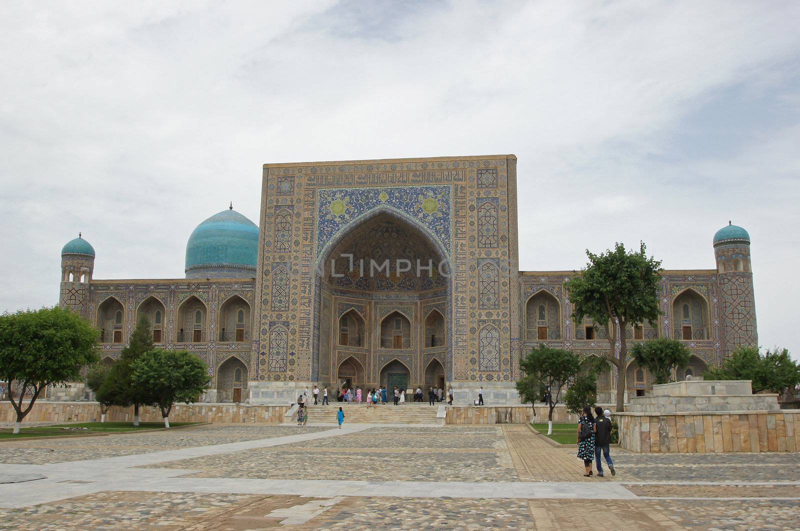 Registon Place, the most famous attraction of Samarkand and one of the world-known places along the silk road. Uzbekistan, Central Asia