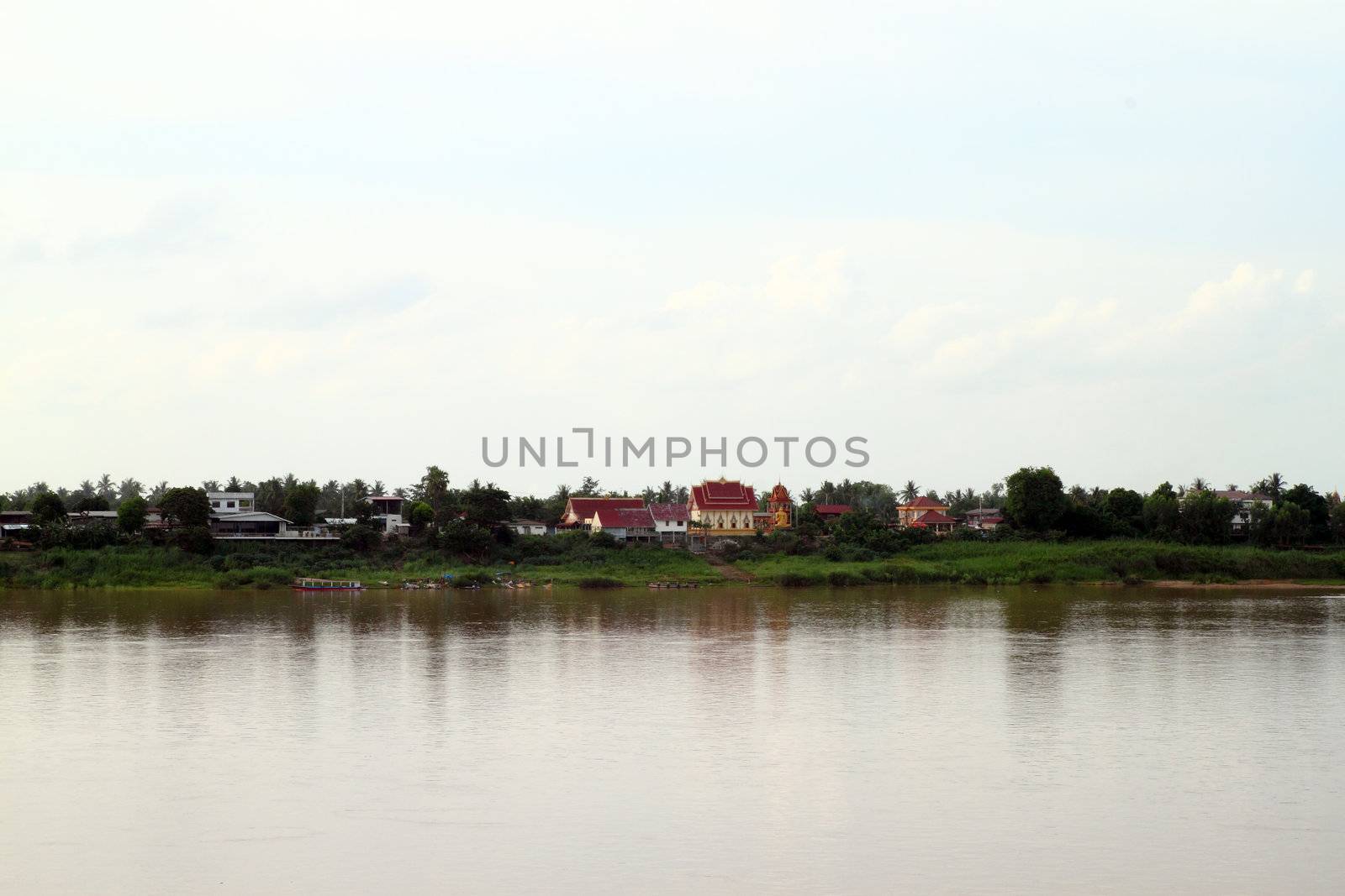 mekong river in laos