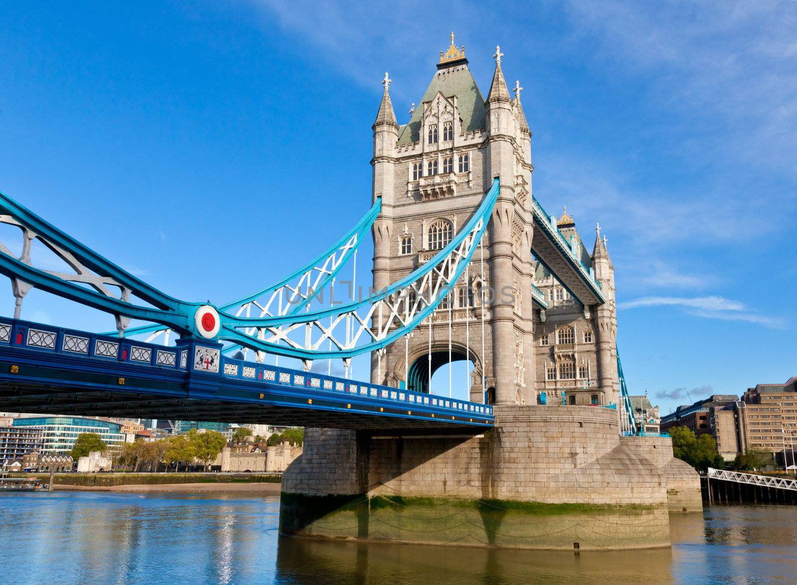 Tower Bridge by naumoid